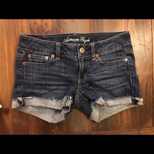 American Eagle low rise shorts